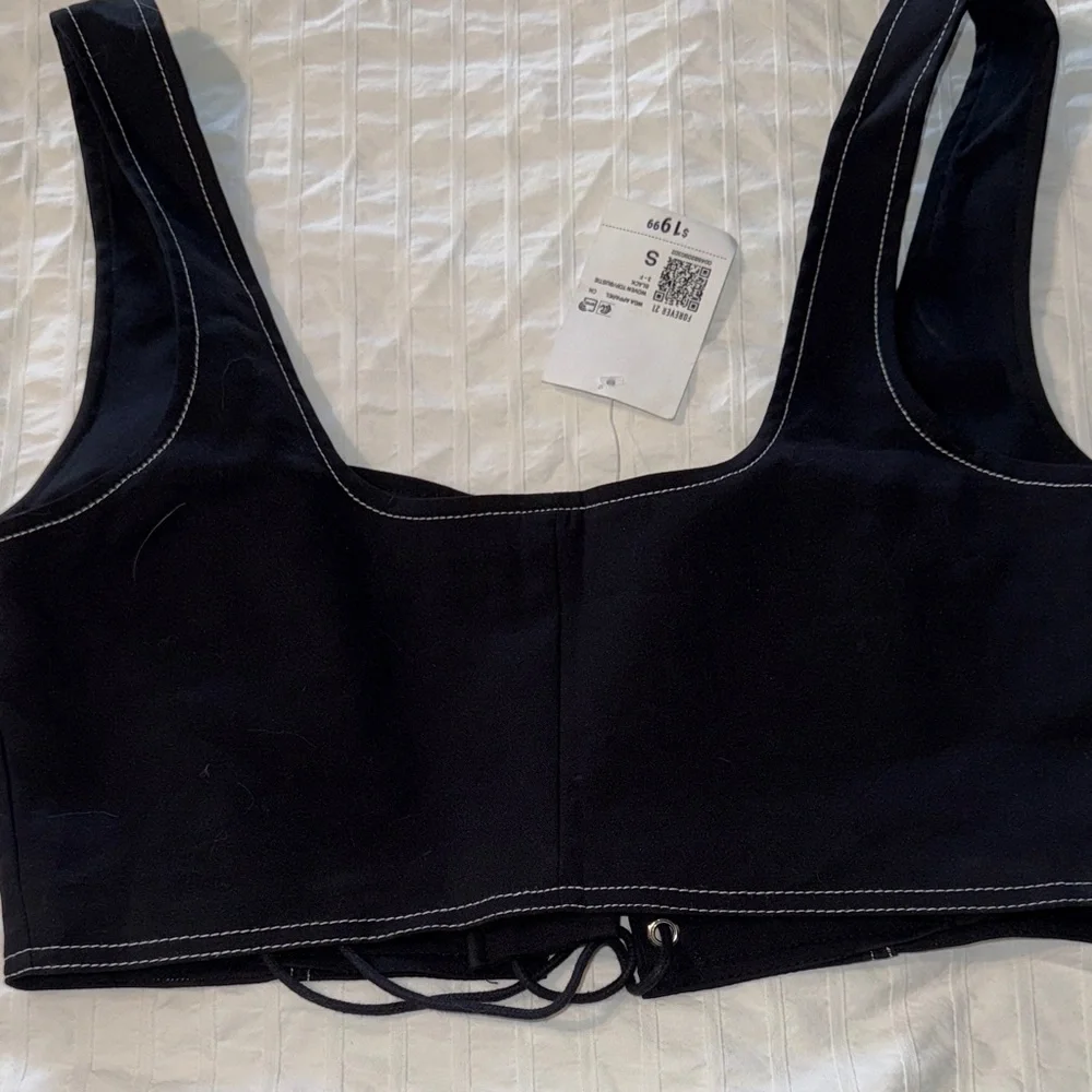 Forever 21 Lace-Up top Brand New - Picture 4 of 6